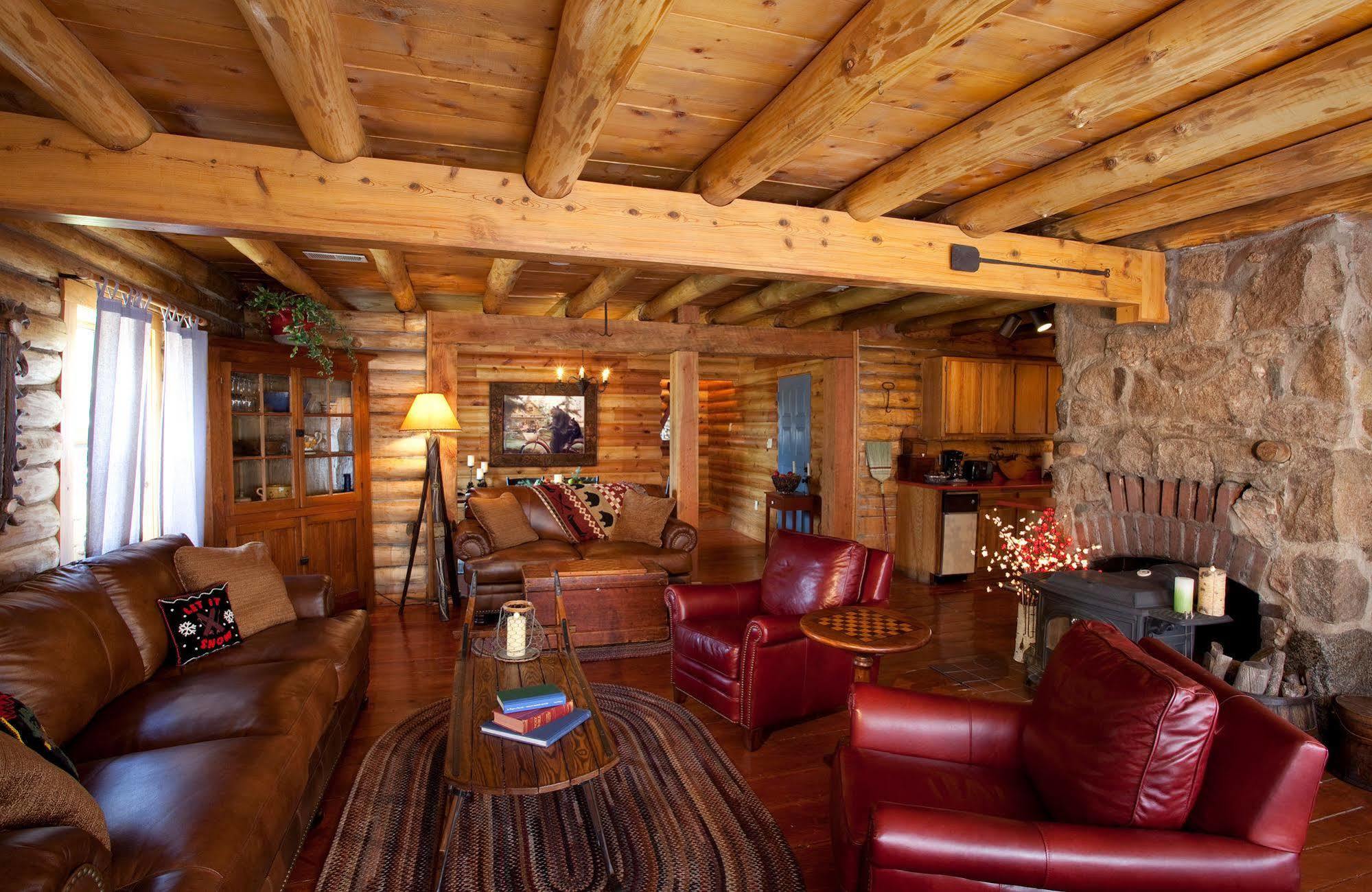 Alpine Village Suites وادي تاوس للتزلج المظهر الخارجي الصورة