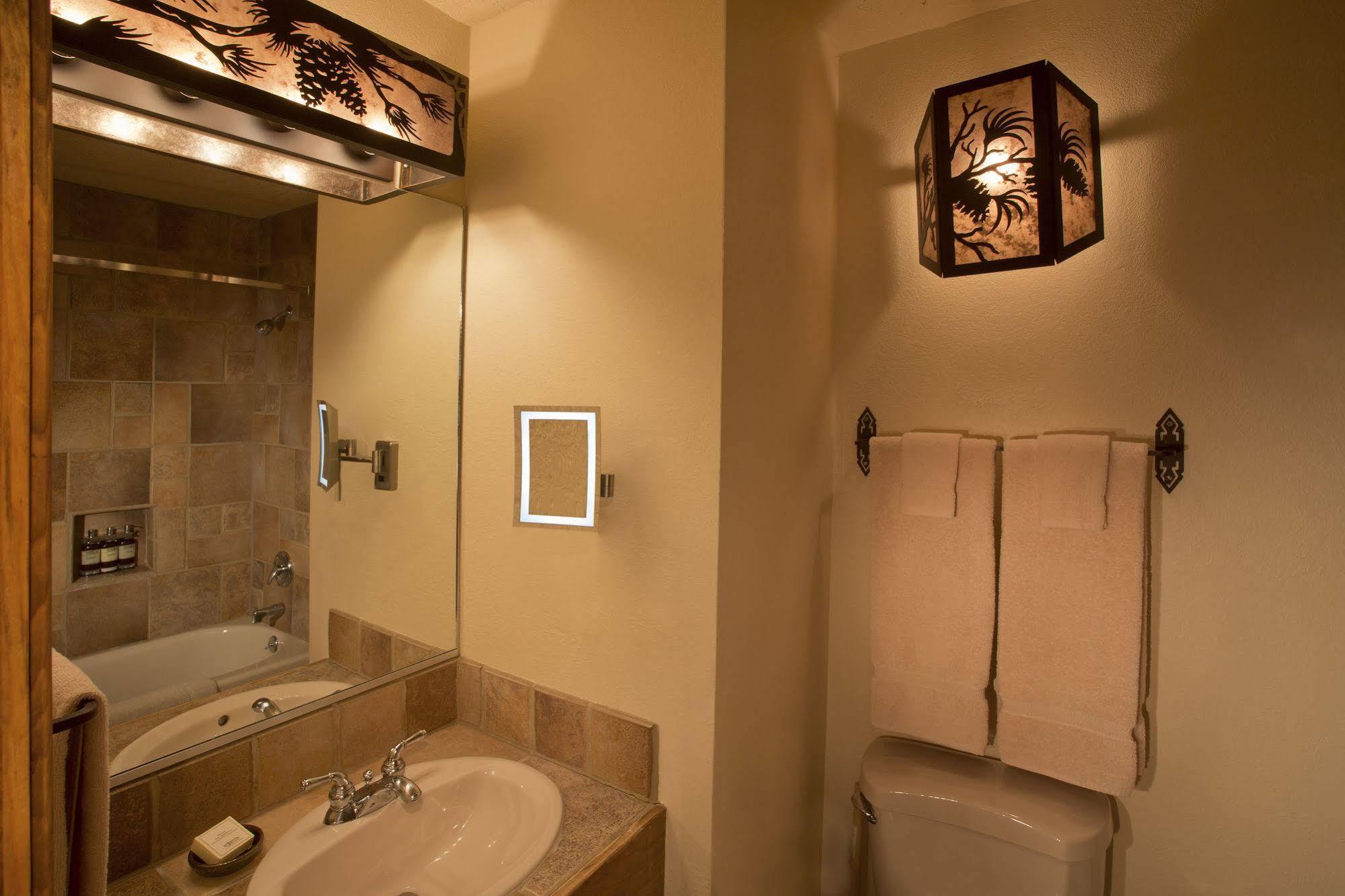 Alpine Village Suites وادي تاوس للتزلج المظهر الخارجي الصورة
