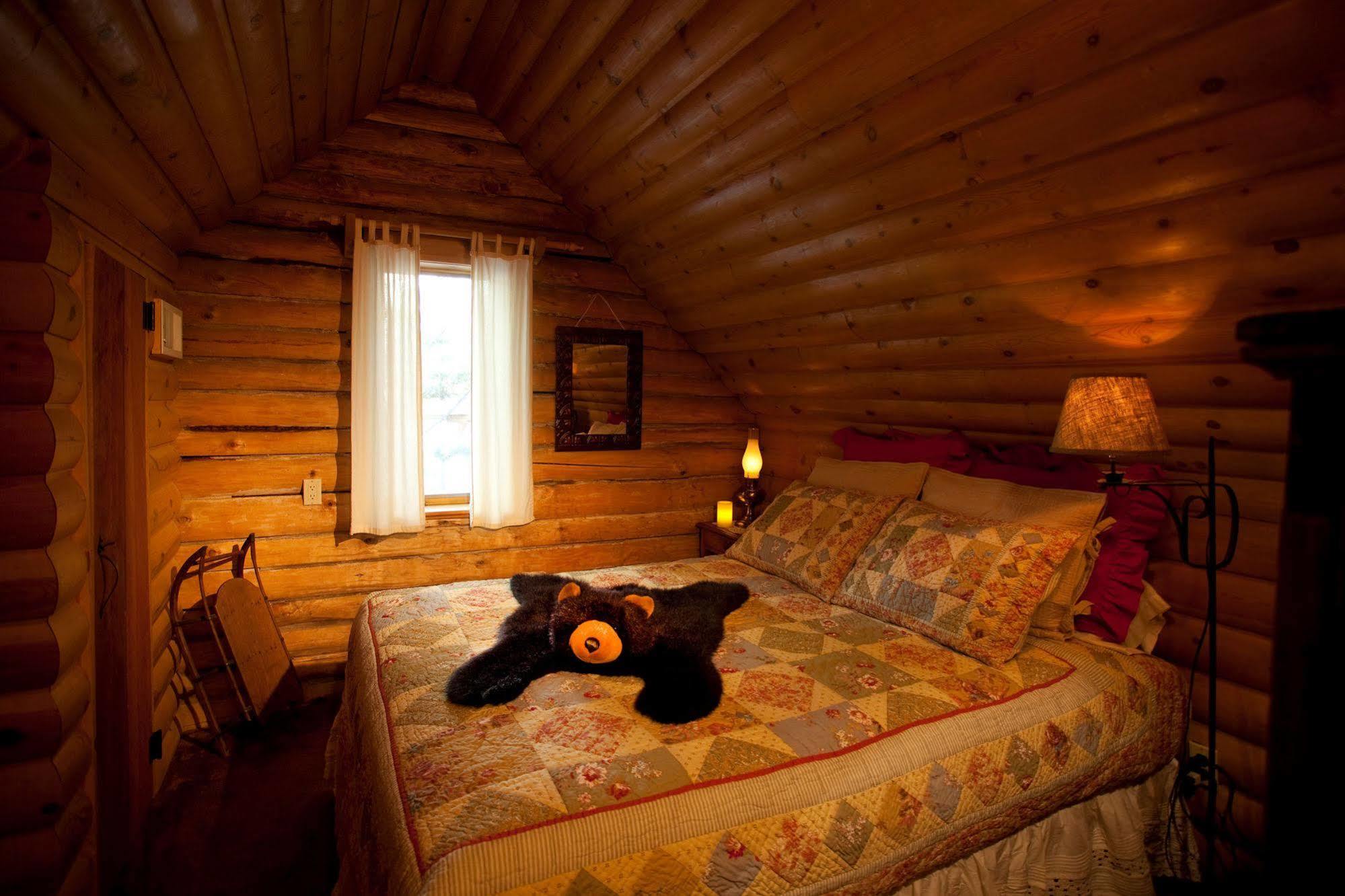 Alpine Village Suites وادي تاوس للتزلج المظهر الخارجي الصورة